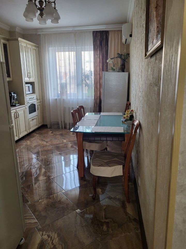 2-комн., 73.9 м², 5/16 этаж, мкр-н Центральный, Промышленная ул., 19
