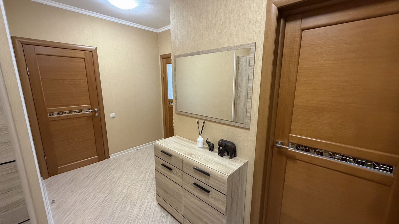 1-комн., 47.7 м², 12/17 этаж, ул. Трудовой Славы, 19к2