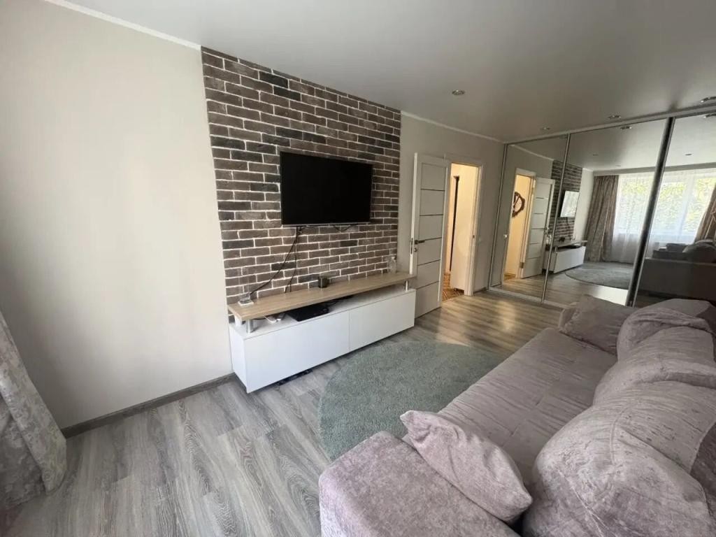 2-комн., 44 м², 3/9 этаж, Симферопольская ул., 54