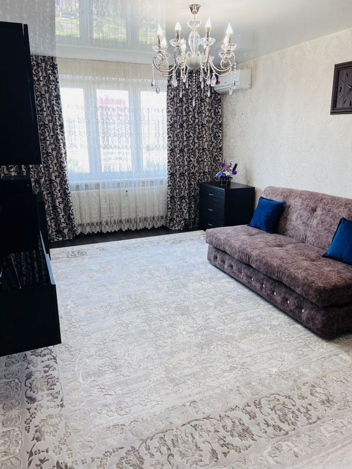 2-комн., 59.3 м², 12/16 этаж, ул. Генерала Трошева, 43