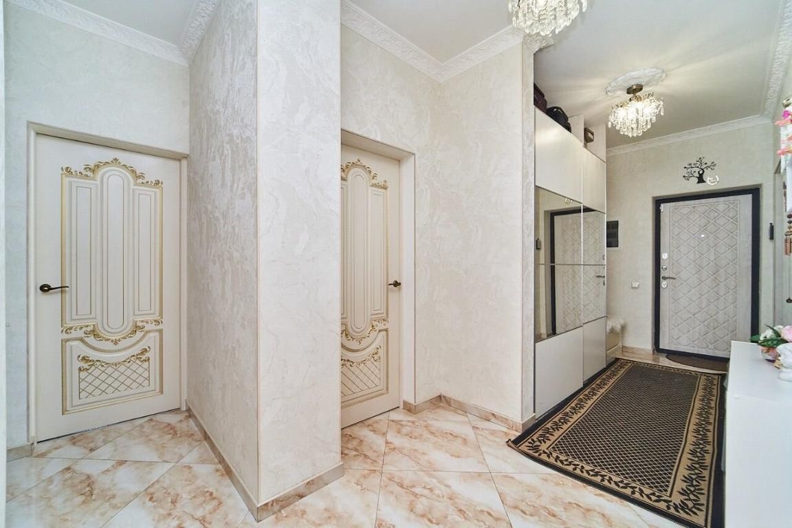 6-комн. квартира