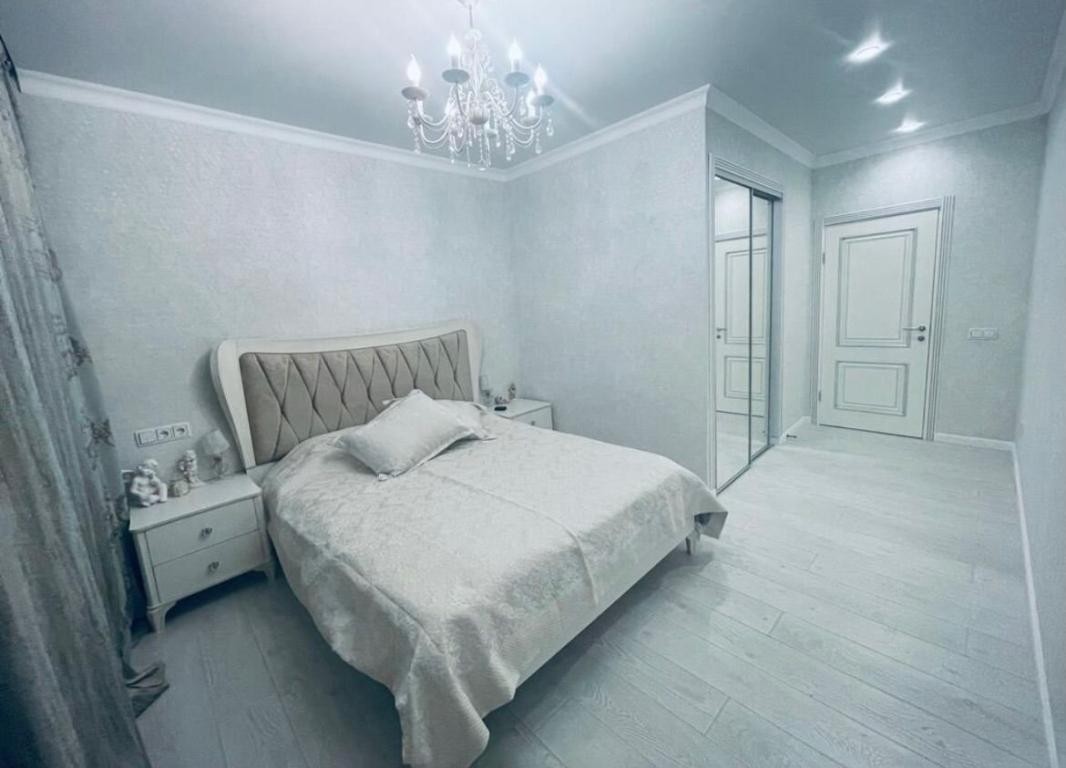 2-комн., 75 м², 2/21 этаж, Краснодар г