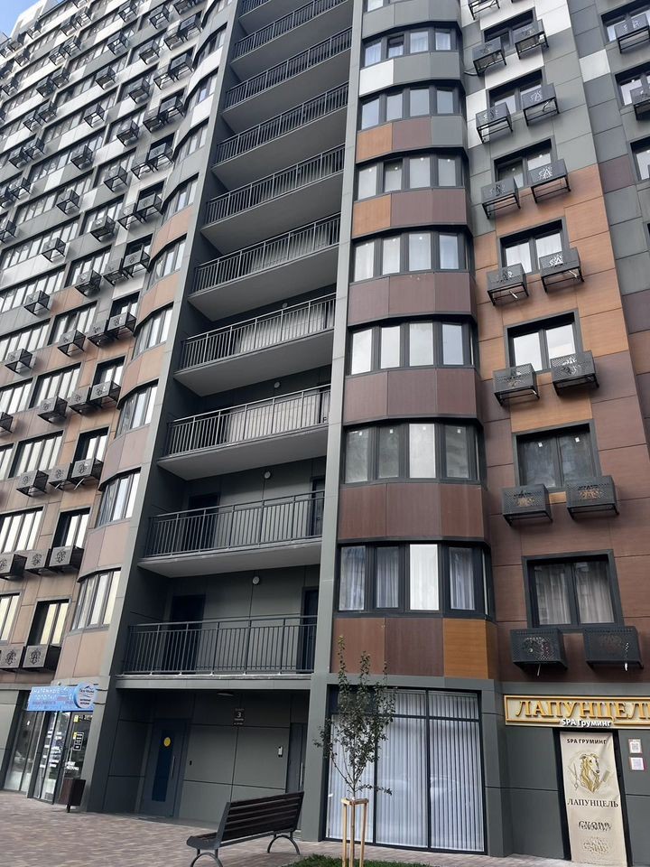 1-комн., 41.7 м², 8/14 этаж, ул. Кирилла Россинского, 3/2к1