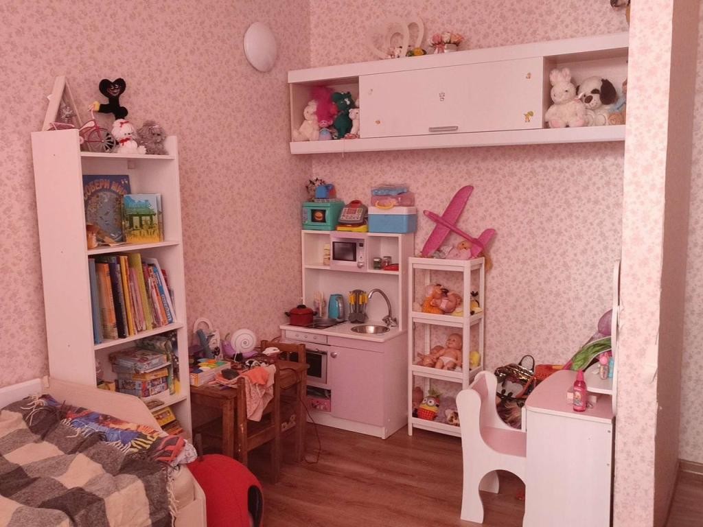 2-комн., 66 м², 2/4 этаж, Городская ул., 16